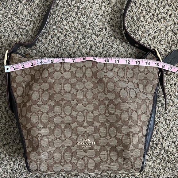 Coach - Signature Jacquard Dufflette - Khaki/Brown/Light Gold - Picture 9 of 15